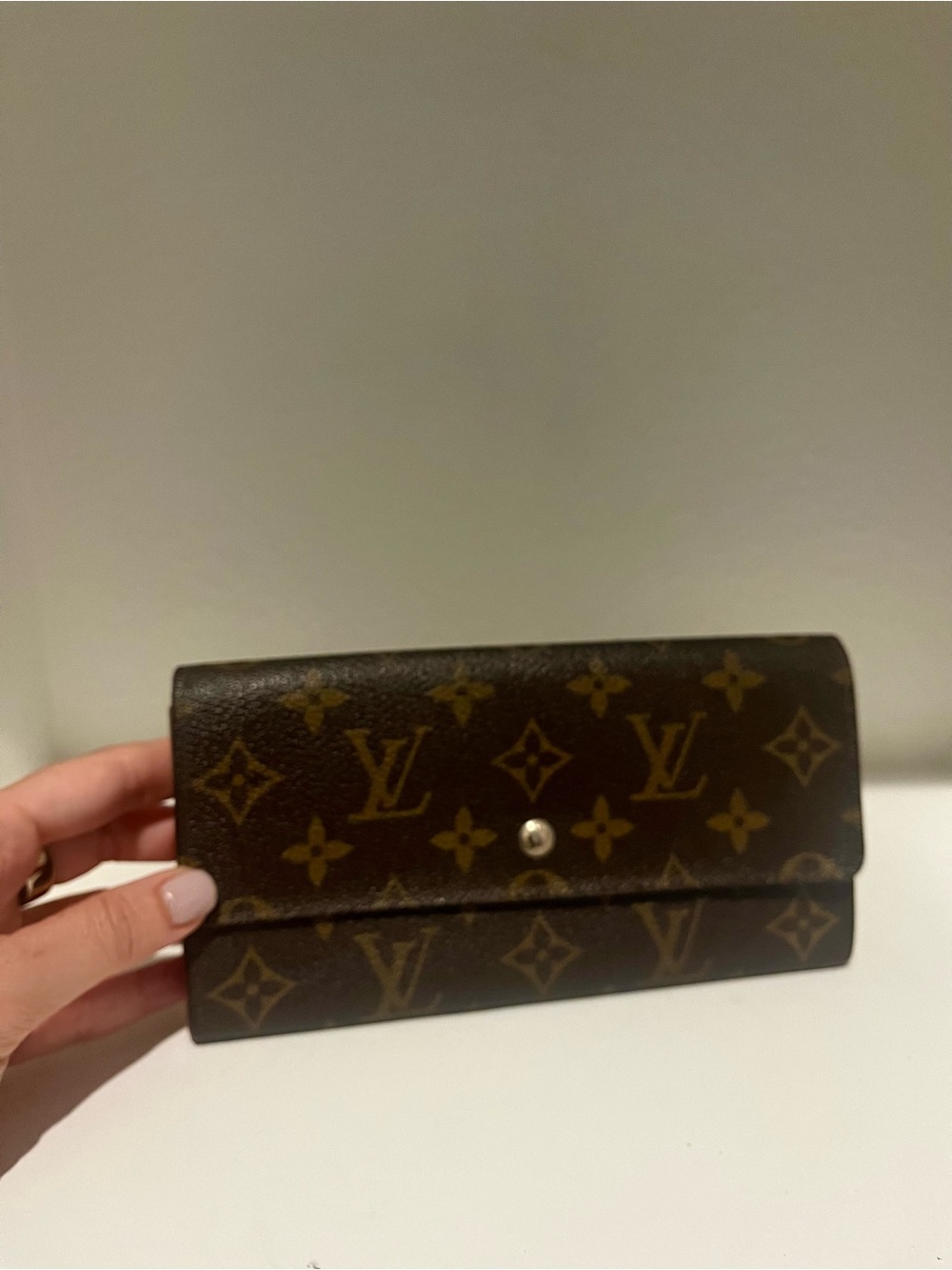 Louis Vuitton Vintage Monogram Sarah Long Wallet Made in France - Picture 2 of 10